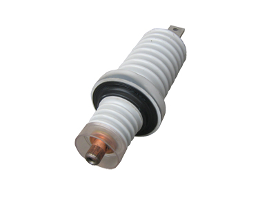 12KV戶外柱上負(fù)荷開關(guān)導(dǎo)電桿和瓷套管裝配